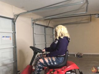Major Hot Wife | Marilyn Melons | Hotwife Video